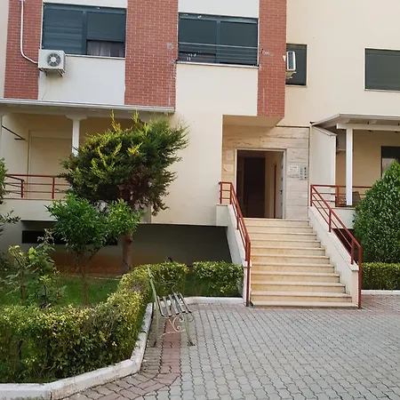 Daire Joni Golem (Tirana)